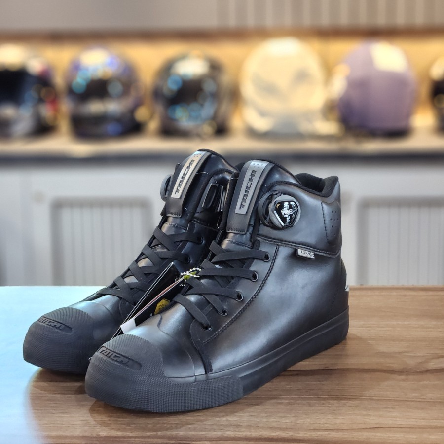 Giày motor chống nước Taichi RSS011 Drymaster Fit Hoop Shoes
