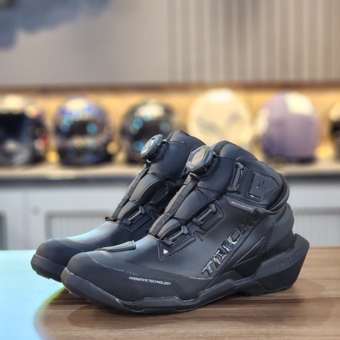 Giày motor chống nước RS Taichi RSS013 Drymaster Arrow Shoes